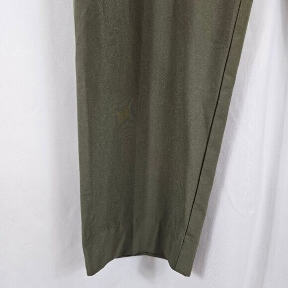 Banana Republic Lightweight Pants In Olive Green - Size L - Picture 6 of 9